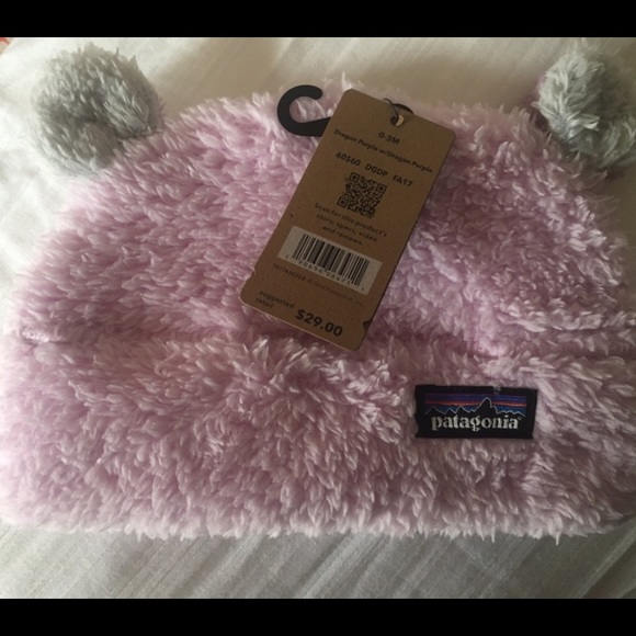 Patagonia Other - Newborn Patagonia hat